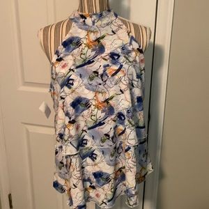 NWT halter top. Print with tie around the neck.